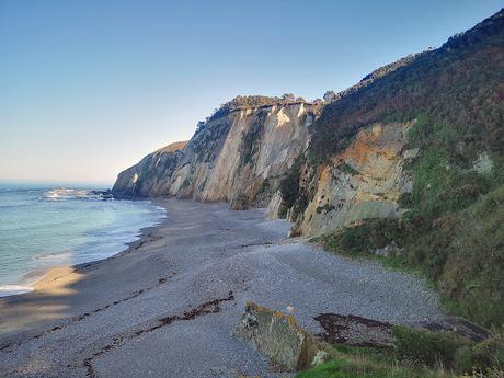 De la Regalina a la Punta Perceberos (Senda Costera en torno a Cadavedo) De la Regalina a la Punta Perceberos (Senda Costera en torno a Cadavedo)