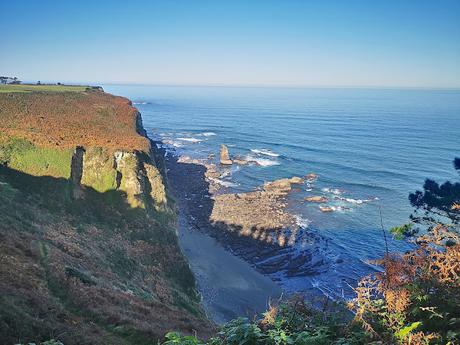 De la Regalina a la Punta Perceberos (Senda Costera en torno a Cadavedo) De la Regalina a la Punta Perceberos (Senda Costera en torno a Cadavedo)