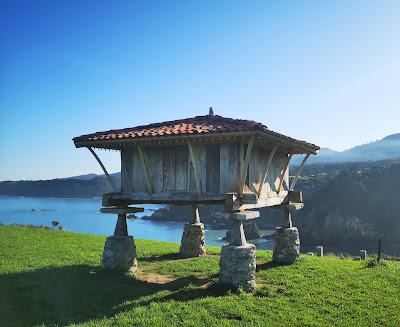 De la Regalina a la Punta Perceberos (Senda Costera en torno a Cadavedo) De la Regalina a la Punta Perceberos (Senda Costera en torno a Cadavedo)