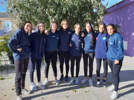 Demostración de poderío de las promesas del waterpolo nazareno