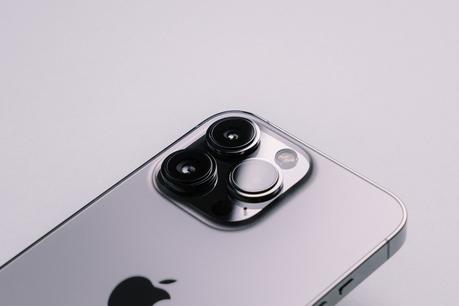 ¿Cuáles son las principales características del iPhone 13?