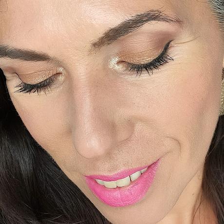 El rescate de Noviembre: Maquillaje con la polvera de Clarins 02