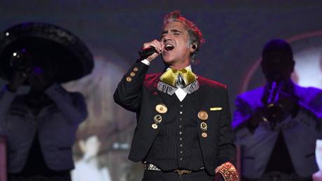 Alejandro Fernández se presentará se presentará en Puerto Rico con su gira “Hecho en México”