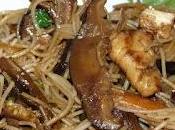Fideos arroz salsa soja