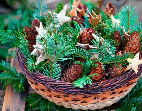 fáciles y baratas para decorar tu terraza o balcón en Navidad
