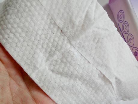 Almay en Argentina: limpieza biodegradable para todo tipo de pieles.