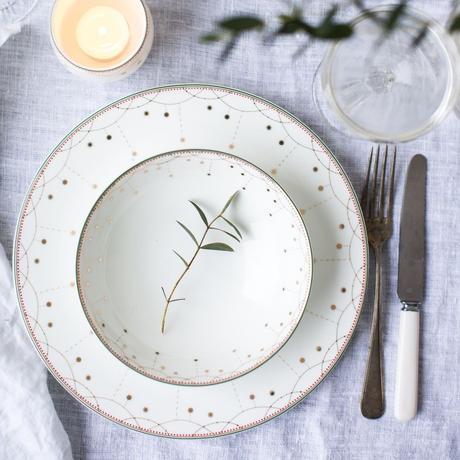 delikatissen Textiles navideños scandinavian design christmas mesas navidad diseño nórdico menaje de mesa navidad fuentes navideñas cristalería navideña christmas table christmas plates scandinavian christmas decorations christmas decor centros decorativos navideños candelabros navideños  