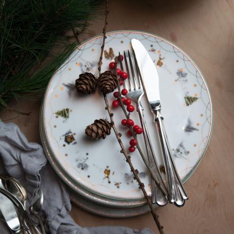 delikatissen Textiles navideños scandinavian design christmas mesas navidad diseño nórdico menaje de mesa navidad fuentes navideñas cristalería navideña christmas table christmas plates scandinavian christmas decorations christmas decor centros decorativos navideños candelabros navideños  