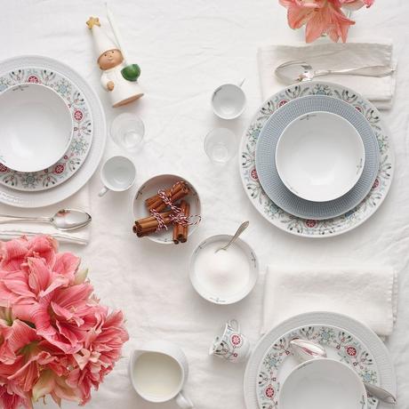 delikatissen Textiles navideños scandinavian design christmas mesas navidad diseño nórdico menaje de mesa navidad fuentes navideñas cristalería navideña christmas table christmas plates scandinavian christmas decorations christmas decor centros decorativos navideños candelabros navideños  