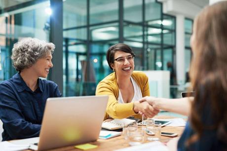 Ziggurat enseña a aprender para que la formación de idiomas en empresas sea eficiente Ziggurat enseña a aprender para que la formación de idiomas en empresas sea eficiente