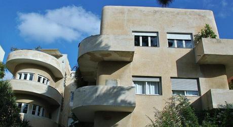 Tel Aviv: la ruta de una ciudad blanca con estilo Bauhaus