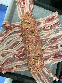 PASTEL DE CARNE  GLASEADO