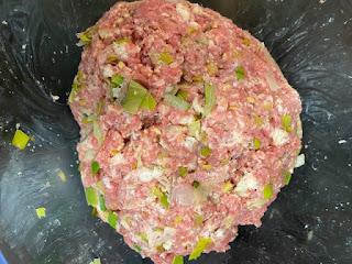 PASTEL DE CARNE  GLASEADO