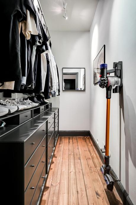 delikatissen tiny scandinavian apartament men´s decor grey black scandi decor estilo nórdico para chicos estilo nórdico oscuro estilo nórdico neutros estilo nórdico moderno estilo nórdico masculino dark scandinavian style  