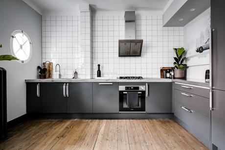 delikatissen tiny scandinavian apartament men´s decor grey black scandi decor estilo nórdico para chicos estilo nórdico oscuro estilo nórdico neutros estilo nórdico moderno estilo nórdico masculino dark scandinavian style  