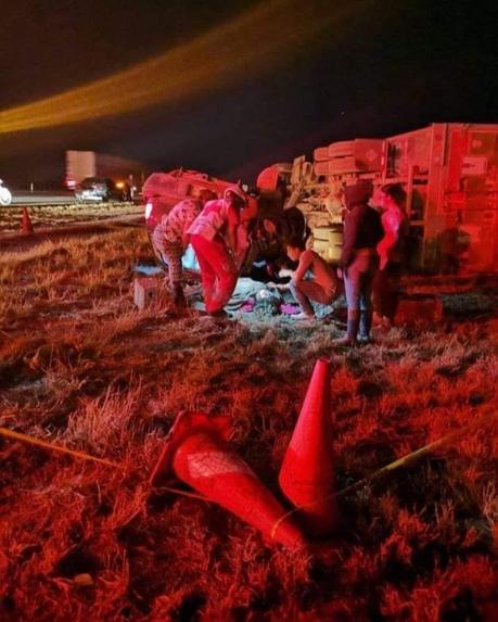 Tres jinetes pierden la vida al ser embestidos por un tráiler