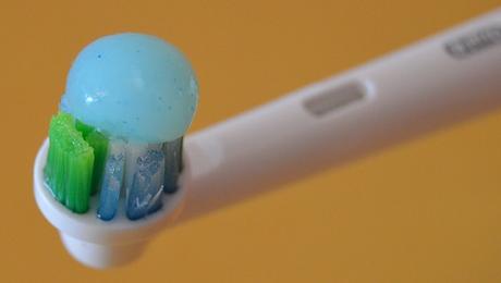 Cuidando mis encías con la pasta de dientes “Cuidado Intensivo de Encías & Protección Antibacteriana” de ORAL-B Cuidando mis encías con la pasta de dientes “Cuidado Intensivo de Encías & Protección Antibacteriana” de ORAL-B