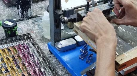 Cómo te afectará la crisis de China en tu compra de USB personalizados fabricación USB