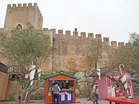 Puestos de comida en Vila Natal, en Ăbidos, Portugal