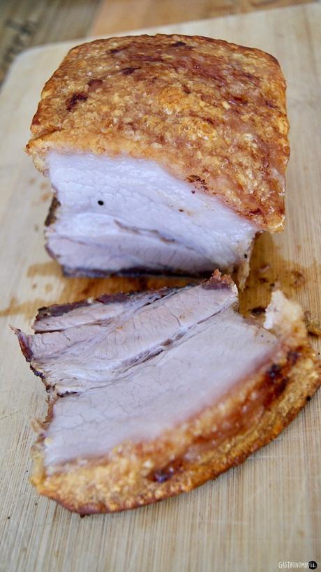 Panceta de cerdo crujiente estilo cantonés