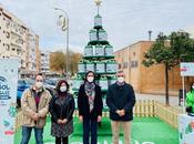 arbol navideño ecovidrio estará hasta mañana entrada mercado abastos montequinto