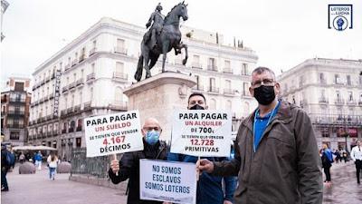 Los que ganan y los que pierden la lotería.