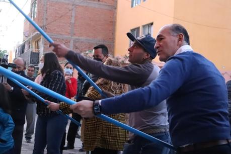 «De corazón, mi casa» rehabilitan espacios en la Simón Díaz