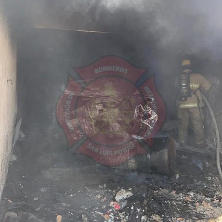 Se registra incendio en local abandonado de Avenida Muñoz