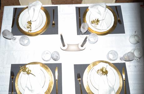 DECORACIÓN MESA NAVIDEÑA. PROPUESTA 4.