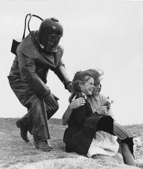 ESTOS SON LOS CONDENADOS (These Are the Damned) (Damned, the) (Gran Bretaña, 1963) Ciencia Ficción, Intriga ESTOS SON LOS CONDENADOS (These Are the Damned) (Damned, the) (Gran Bretaña, 1963) Ciencia Ficción, Intriga