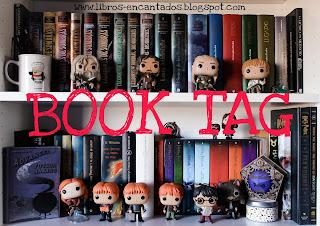 Book tag #16 | Booktag navideño Book tag #16 | Booktag navideño