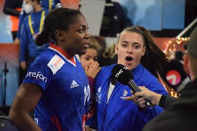 Galería de escenas del Francia-Dinamarca (semifinales del Mundial de balonmano femenino de España) Galería de escenas del Francia-Dinamarca (semifinales del Mundial de balonmano femenino de España)