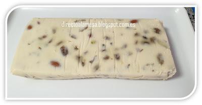 Turrón de queso camembert y frutos secos Turrón de queso camembert y frutos secos