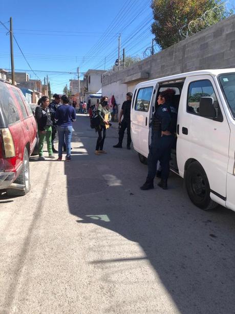 DIF Municipal rescata a tres menores que vivían en un basurero en la Torres Bodet