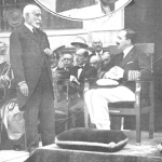 1923: S.M. el Rey don Alfonso XIII y Antonio Maura en la inauguración de la Biblioteca Menéndez Pelayo