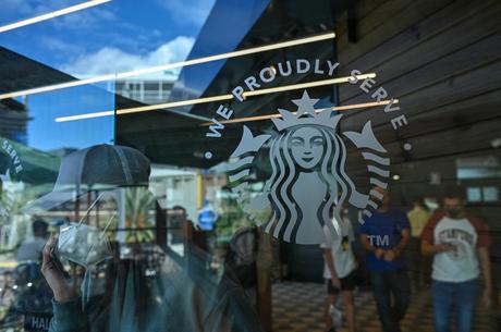 Fedecomercio expulsa a Yeet Venezuela tras práctica irregular por uso de la marca Starbucks