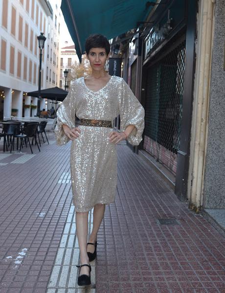 BLOGSSIPGIRL TE PRESENTA: DONDOLA MODA, LAS PRENDAS QUE NECESITAS TENER EN TU ARMARIO PARA EMPEZAR EL AÑO.