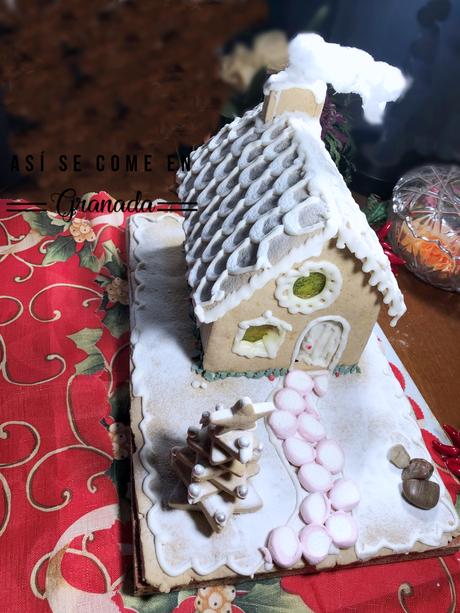 Casita de jengibre sin gluten ni lactosa