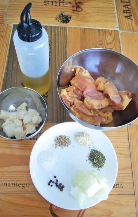 Hamburguesas de pollo rellenas de queso