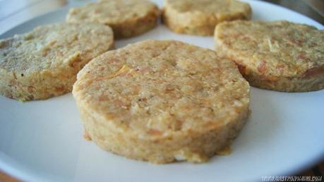 Hamburguesas de pollo rellenas de queso