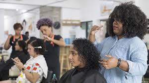 #BELLEZA   |  La peluquería para cabellos #afro en #Caracas que busca romper #estereotipos y acabar con 