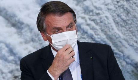 Brasil: Jair Bolsonaro podría someterse a una cirugía de obstrucción interna en la región abdominal