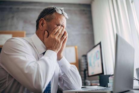 Las soluciones en gotas son eficaces para tratar la irritación ocular