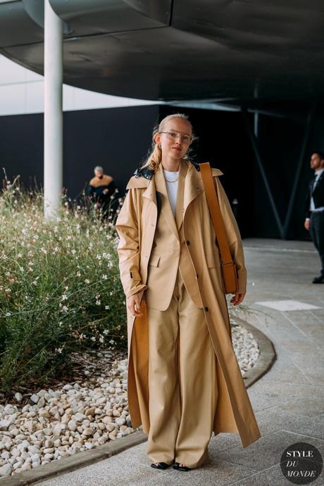 Un abrigo camel es la prenda perfecta para lucir todo el invierno y permite estas infinitas combinaciones Un abrigo camel es la prenda perfecta para lucir todo el invierno y permite estas infinitas combinaciones