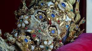 De diamantes y esqueletos De diamantes y esqueletos
