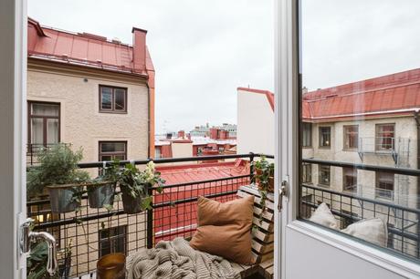 delikatissen wood outdoor table suar wood table rustic table mesas rusticas mesas de suar mesas de madera maciza mesas de exterior mesas con epoxy mesa de madera de acacia  