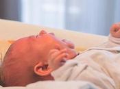 hacer bebé asustado