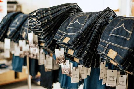 CRZ presenta la nueva colección de moda vaquera para verano 2022