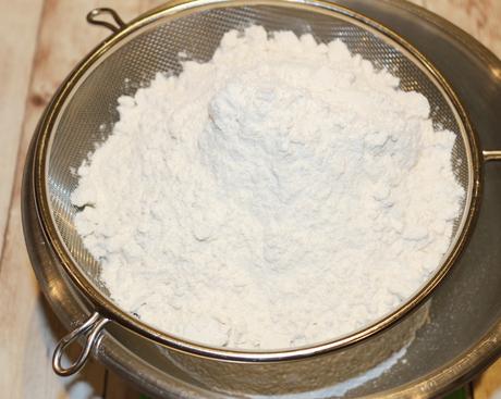 ROSCÓN DE REYES DE SIL 2022 {RELLENO DE CHOCOLATE Y GALLETAS LOTUS} PASO A PASO ROSCÓN DE REYES DE SIL 2022 {RELLENO DE CHOCOLATE Y GALLETAS LOTUS} PASO A PASO