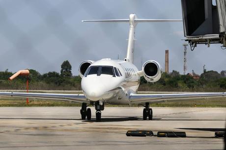 Excel Servicios Aéreos, la empresa fundada por Carlos Fabián Lupiañez vinculada a la causa cuadernos y con un avión investigado por narcotráfico